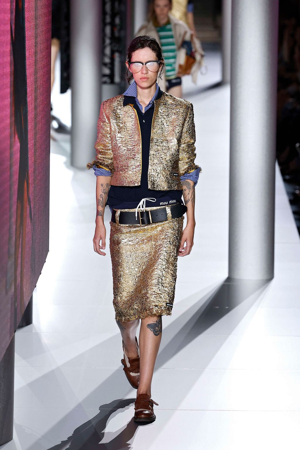 Fashion Week Paris Spring/Summer 2024 look 42 from the Miu Miu collection 女装