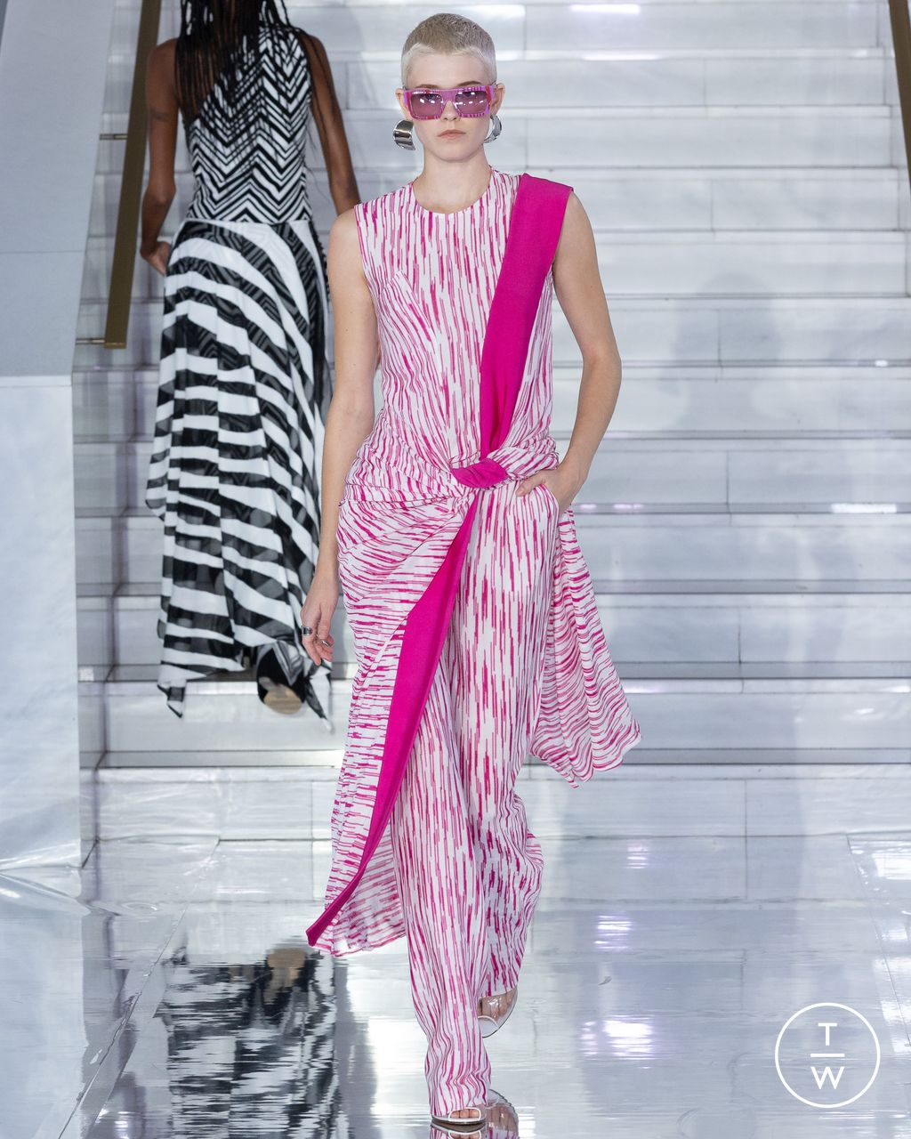 Fashion Week Milan Spring/Summer 2023 look 24 from the Missoni collection womenswear