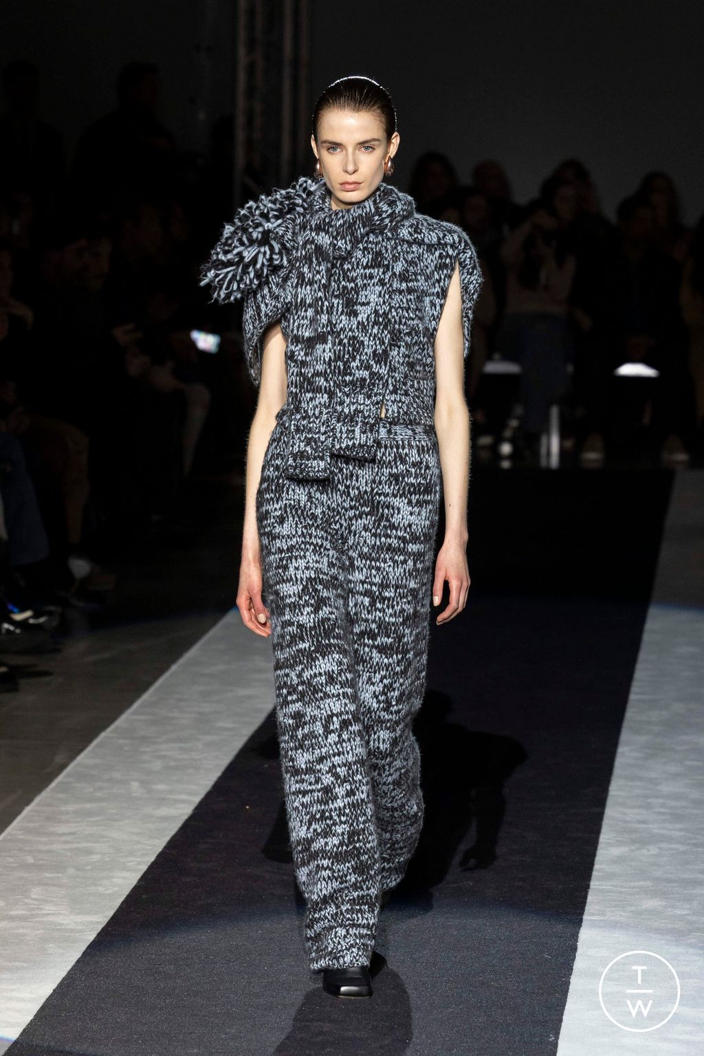 Fashion Week Milan Fall/Winter 2024 look 12 from the Missoni collection 女装