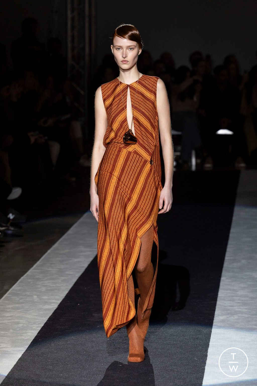 Fashion Week Milan Fall/Winter 2024 look 32 from the Missoni collection womenswear