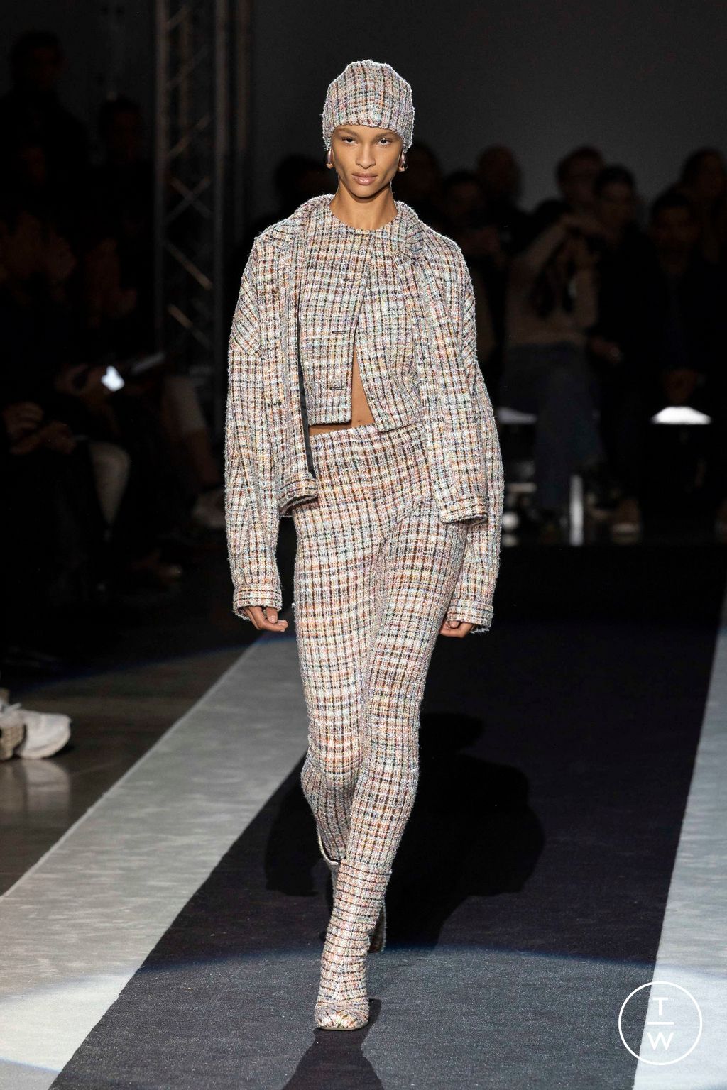 Fashion Week Milan Fall/Winter 2024 look 34 from the Missoni collection 女装