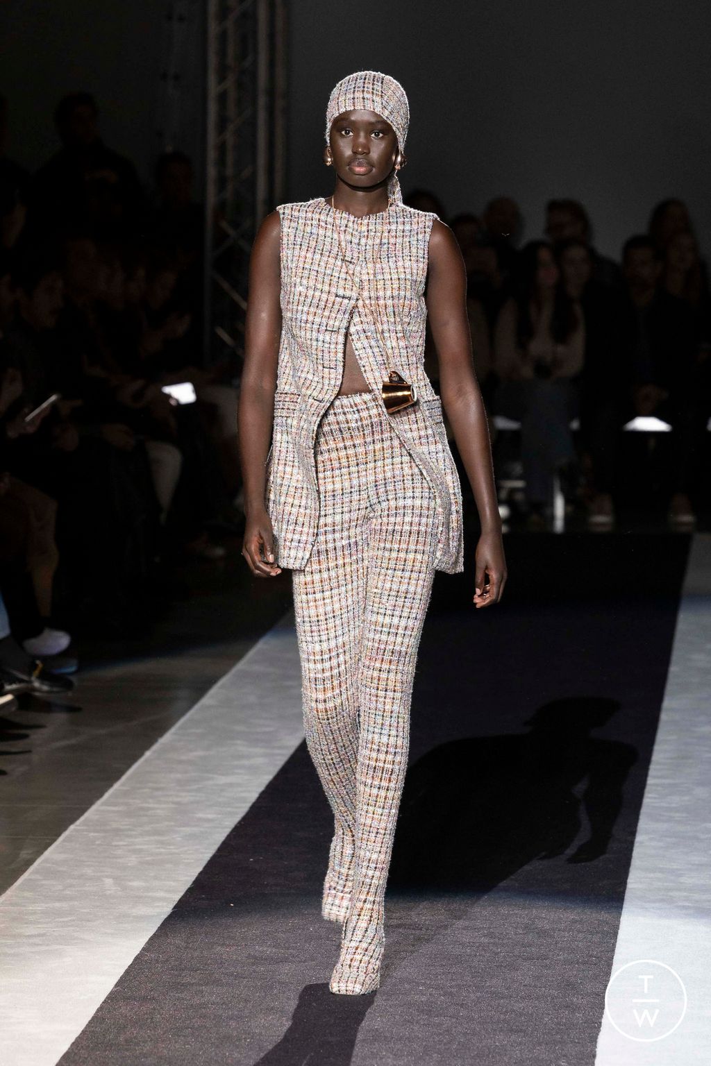 Fashion Week Milan Fall/Winter 2024 look 35 from the Missoni collection 女装