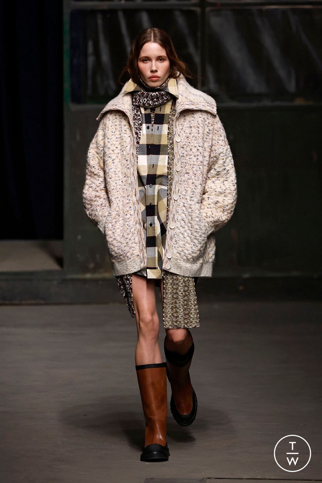 Fashion Week Milan Fall/Winter 2025 look 4 from the Missoni collection 女装
