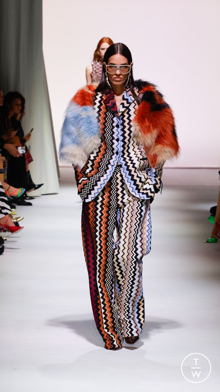 Fashion Week Milan Fall/Winter 2023 look 10 de la collection Missoni womenswear
