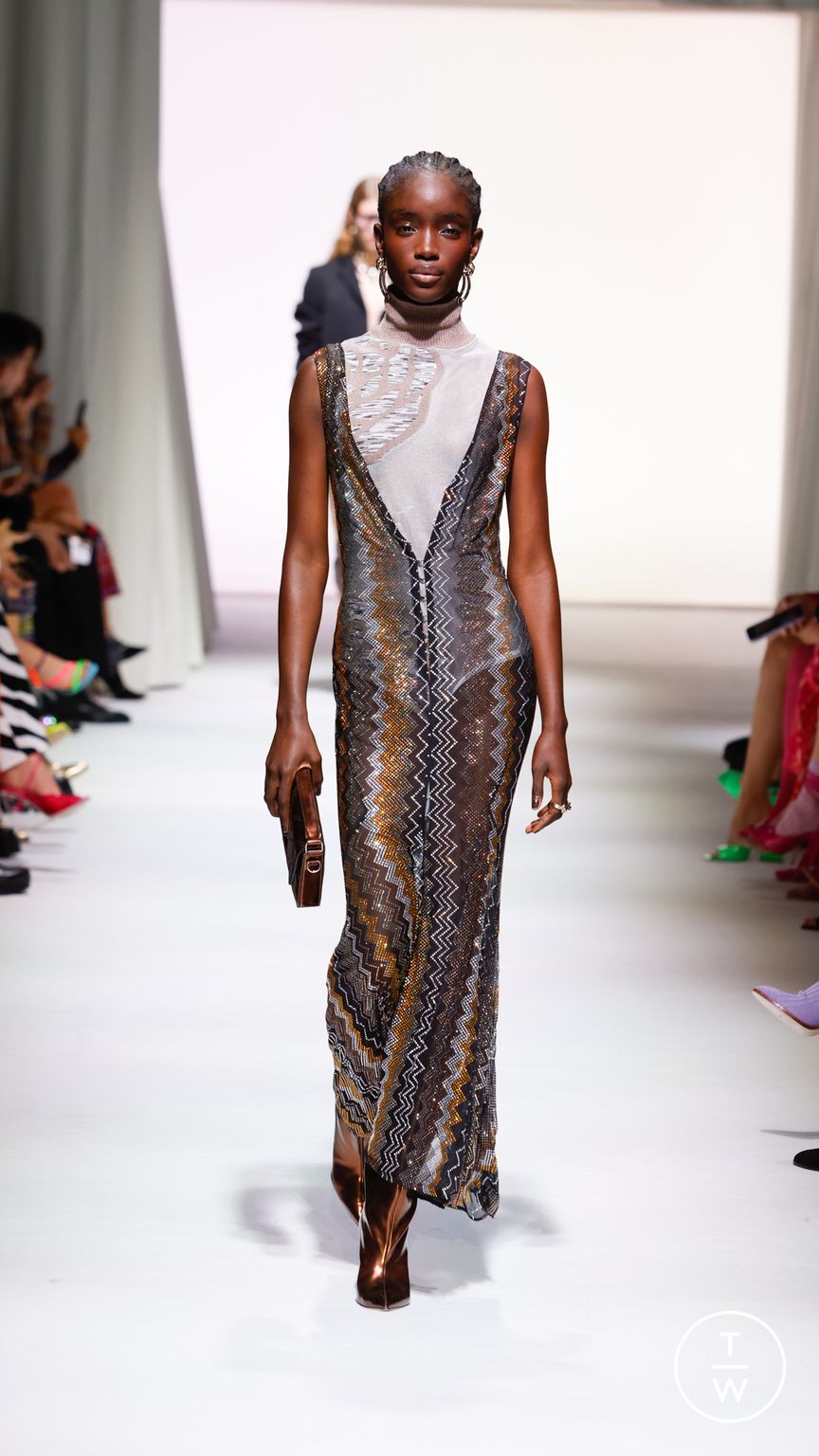 Fashion Week Milan Fall/Winter 2023 look 14 from the Missoni collection womenswear