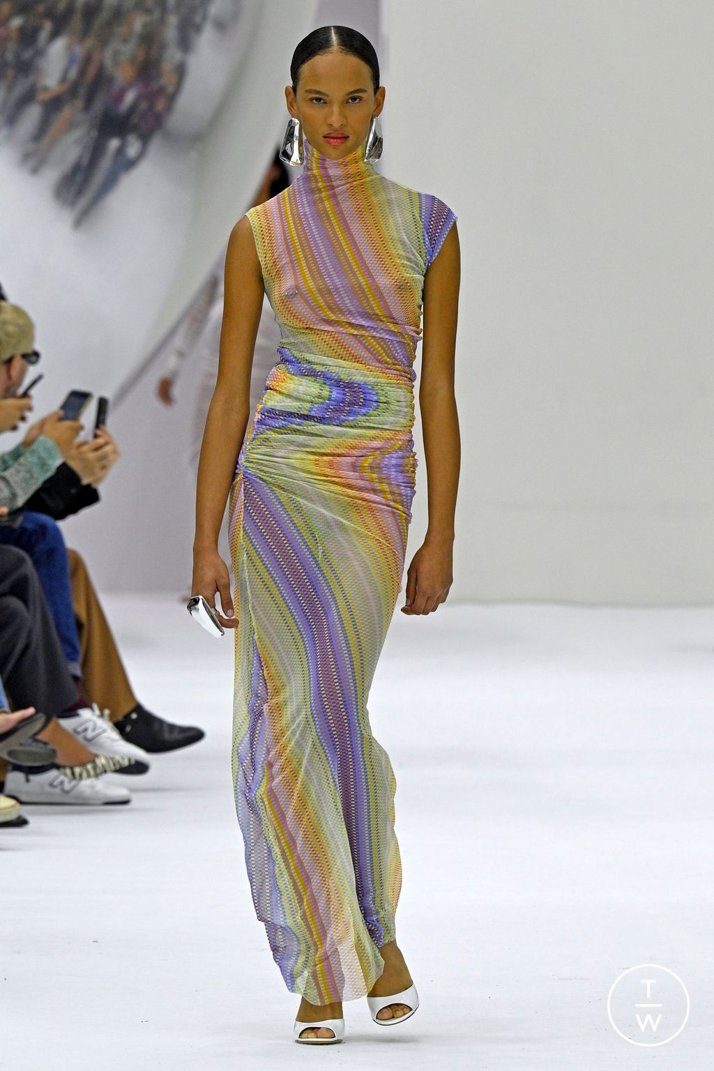 Fashion Week Milan Spring/Summer 2024 look 1 from the Missoni collection womenswear