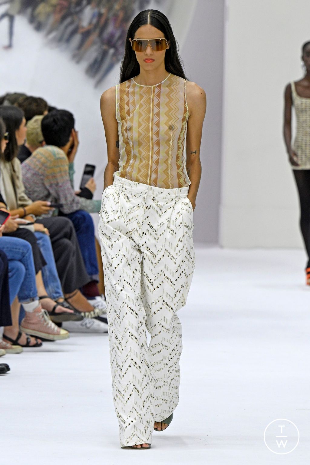 Fashion Week Milan Spring/Summer 2024 look 15 from the Missoni collection 女装