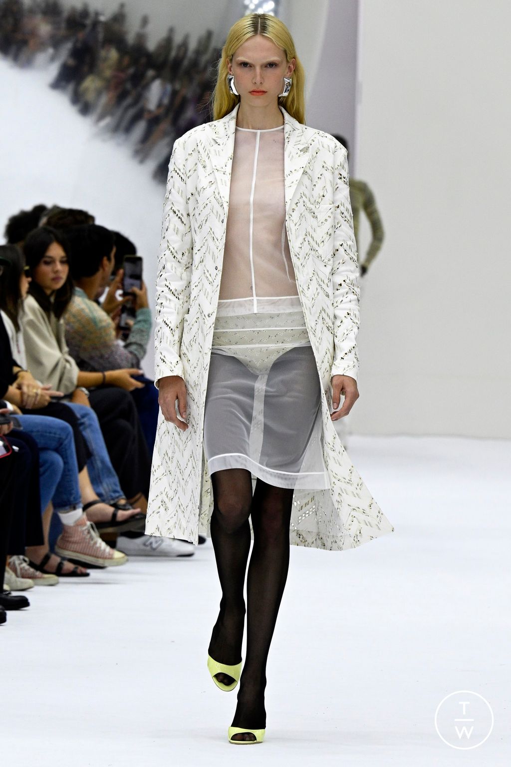 Fashion Week Milan Spring/Summer 2024 look 19 from the Missoni collection 女装