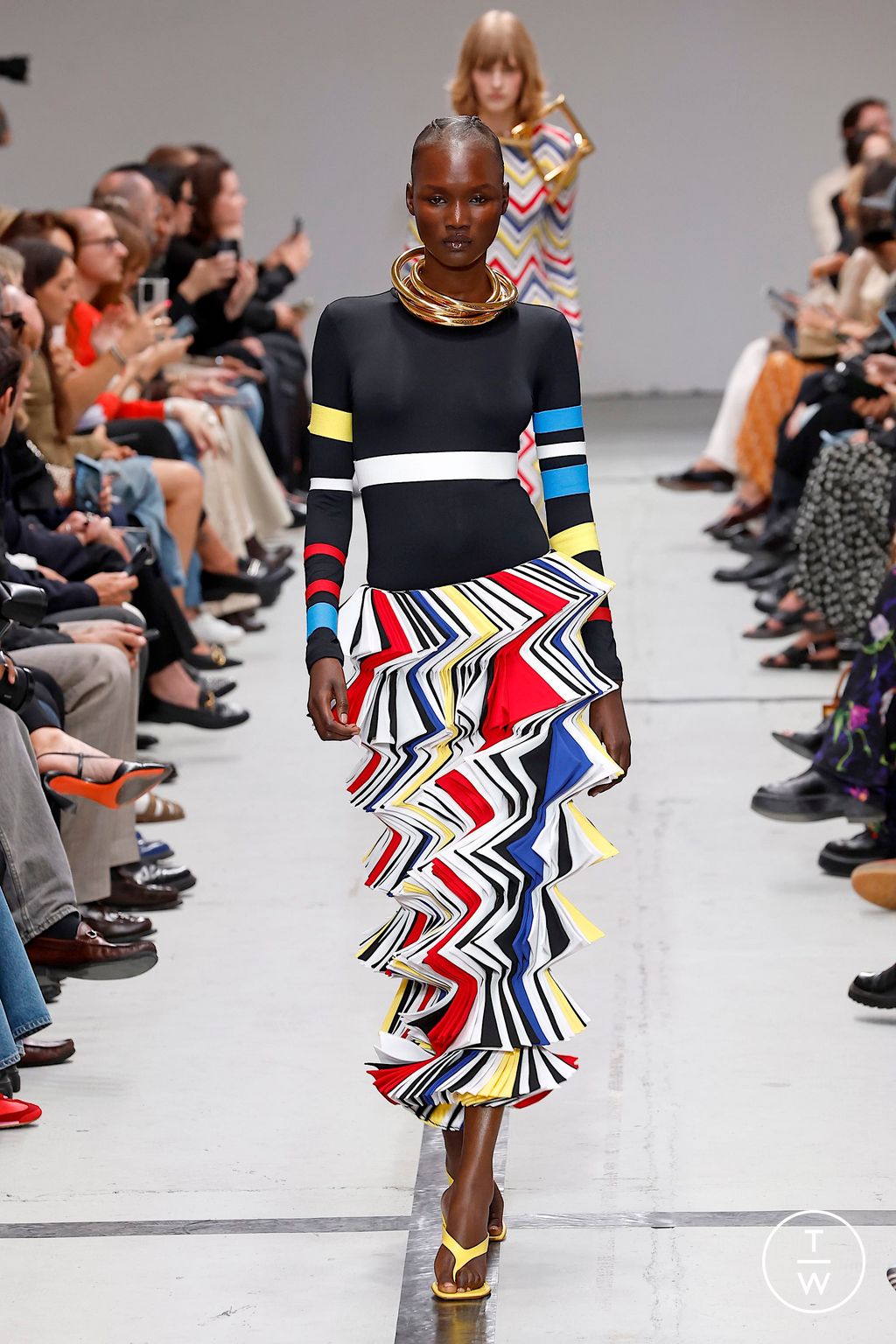 Fashion Week Milan Spring/Summer 2025 look 41 from the Missoni collection womenswear