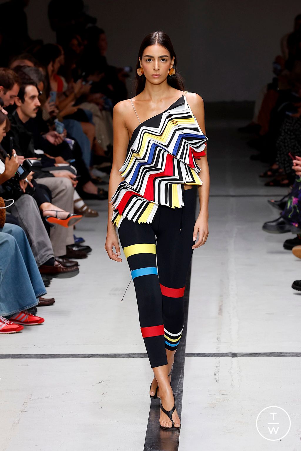 Fashion Week Milan Spring/Summer 2025 look 43 from the Missoni collection womenswear