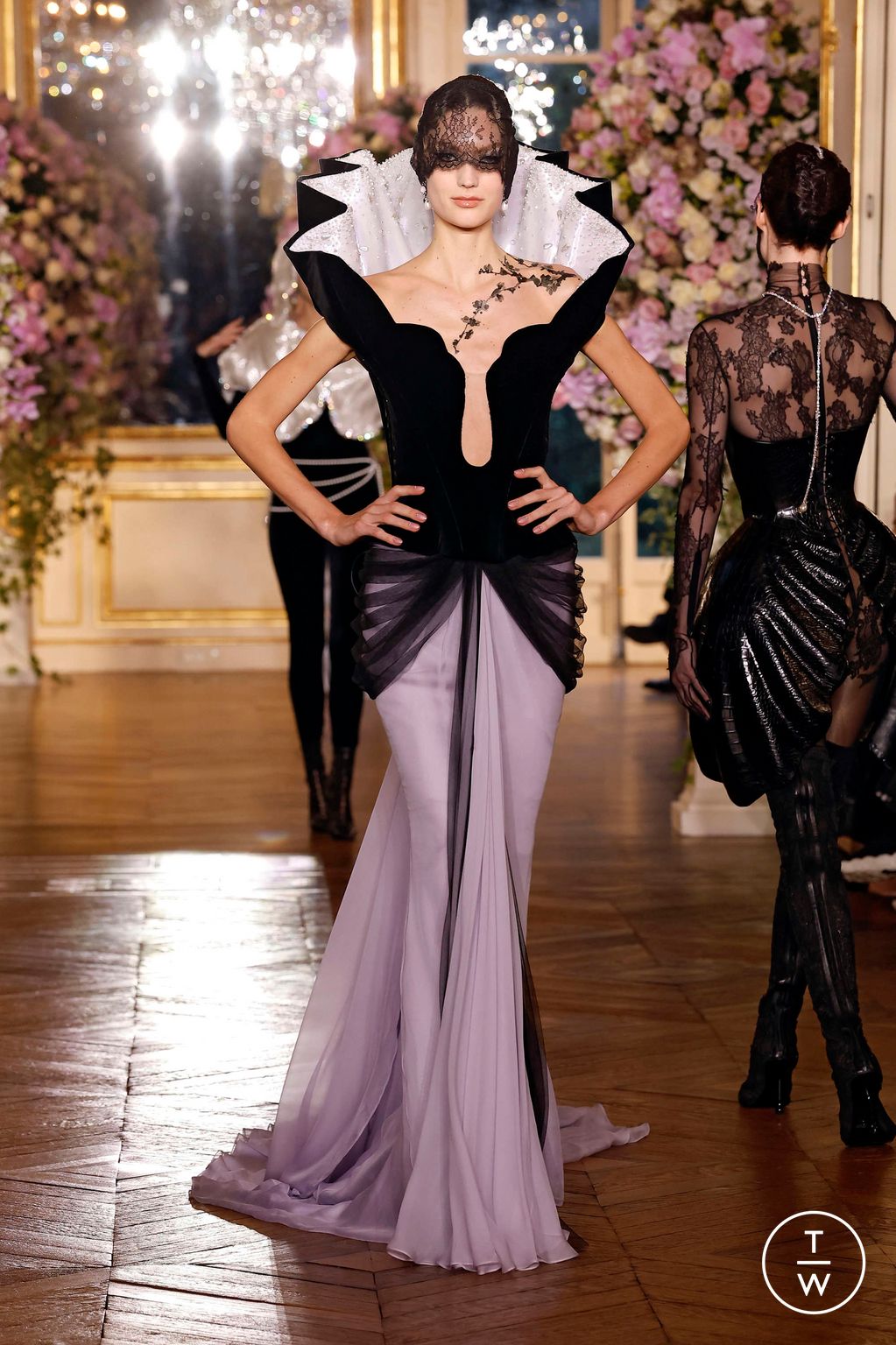 Fashion Week Paris Spring/Summer 2025 look 2 from the Miss Sohee collection couture