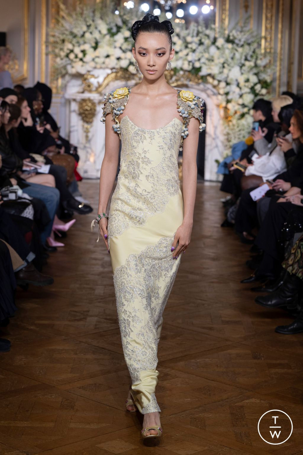 Fashion Week Paris Spring/Summer 2024 look 6 from the Miss Sohee collection couture