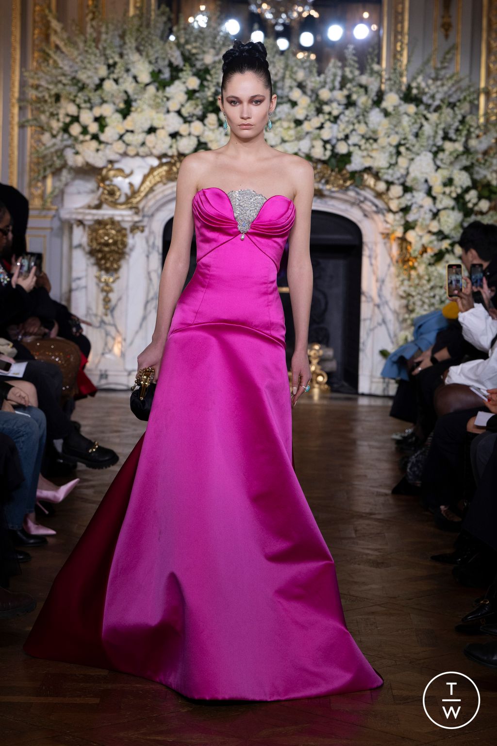 Fashion Week Paris Spring/Summer 2024 look 13 de la collection Miss Sohee couture