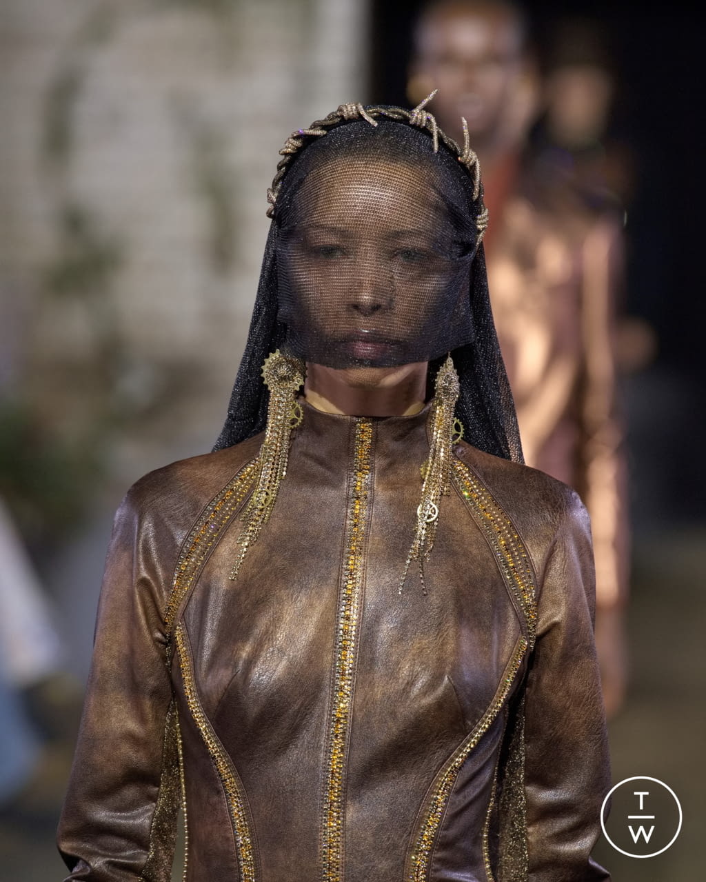 Fashion Week London Fall/Winter 2022 look 5 from the MITHRIDATE collection womenswear accessories