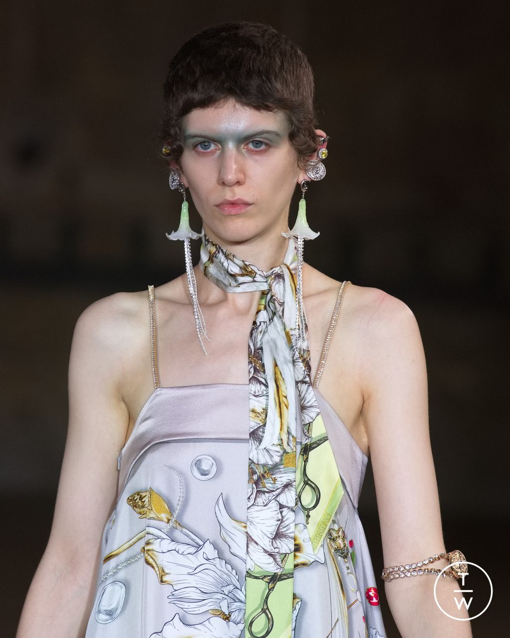 Fashion Week London Spring/Summer 2023 look 4 from the MITHRIDATE collection womenswear accessories