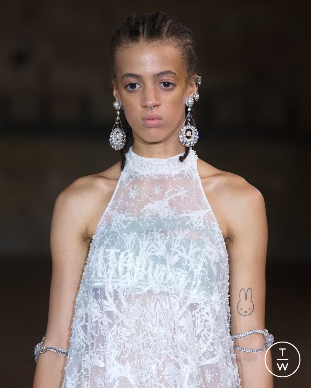 Fashion Week London Spring/Summer 2023 look 9 from the MITHRIDATE collection womenswear accessories