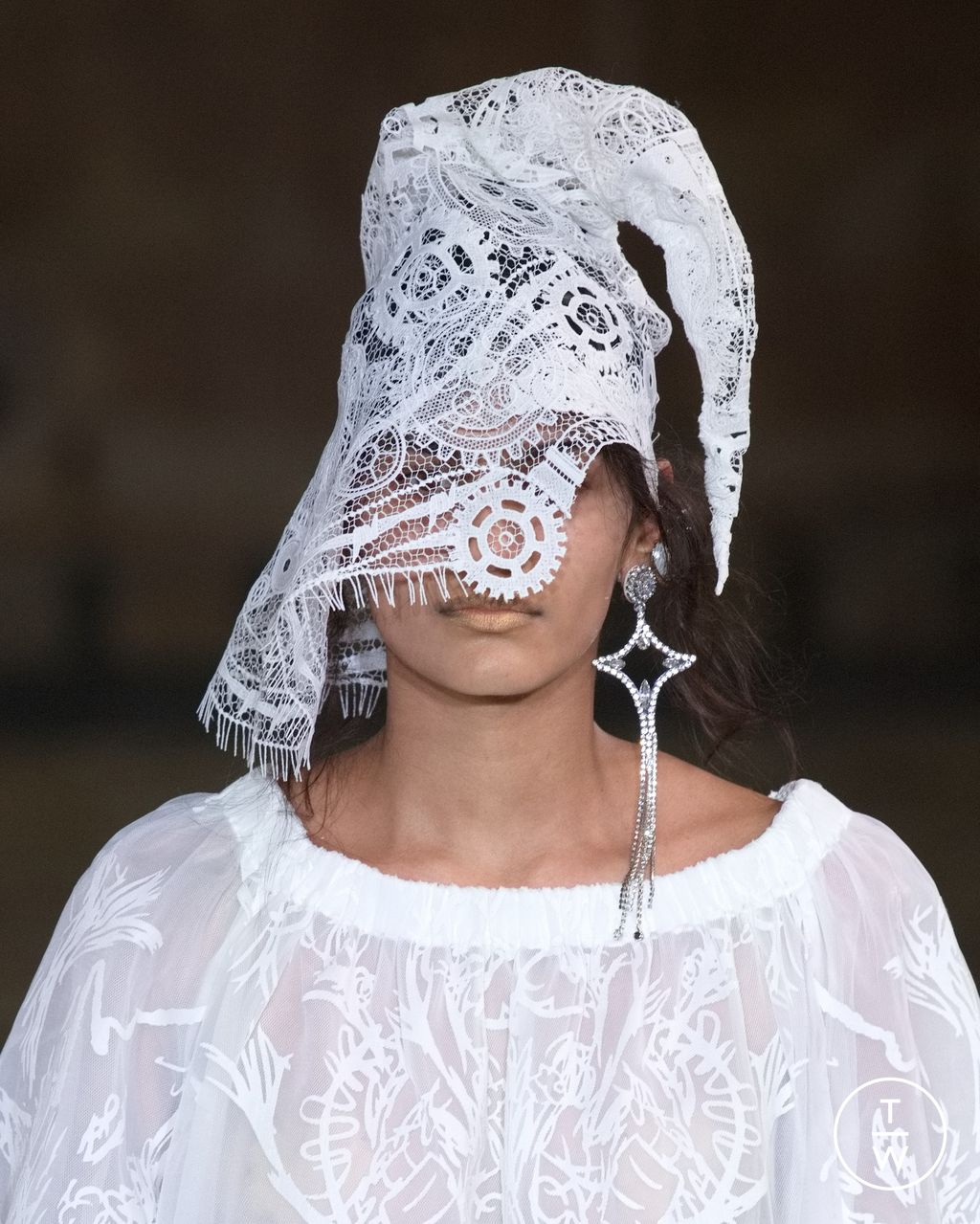 Fashion Week London Spring/Summer 2023 look 25 from the MITHRIDATE collection womenswear accessories