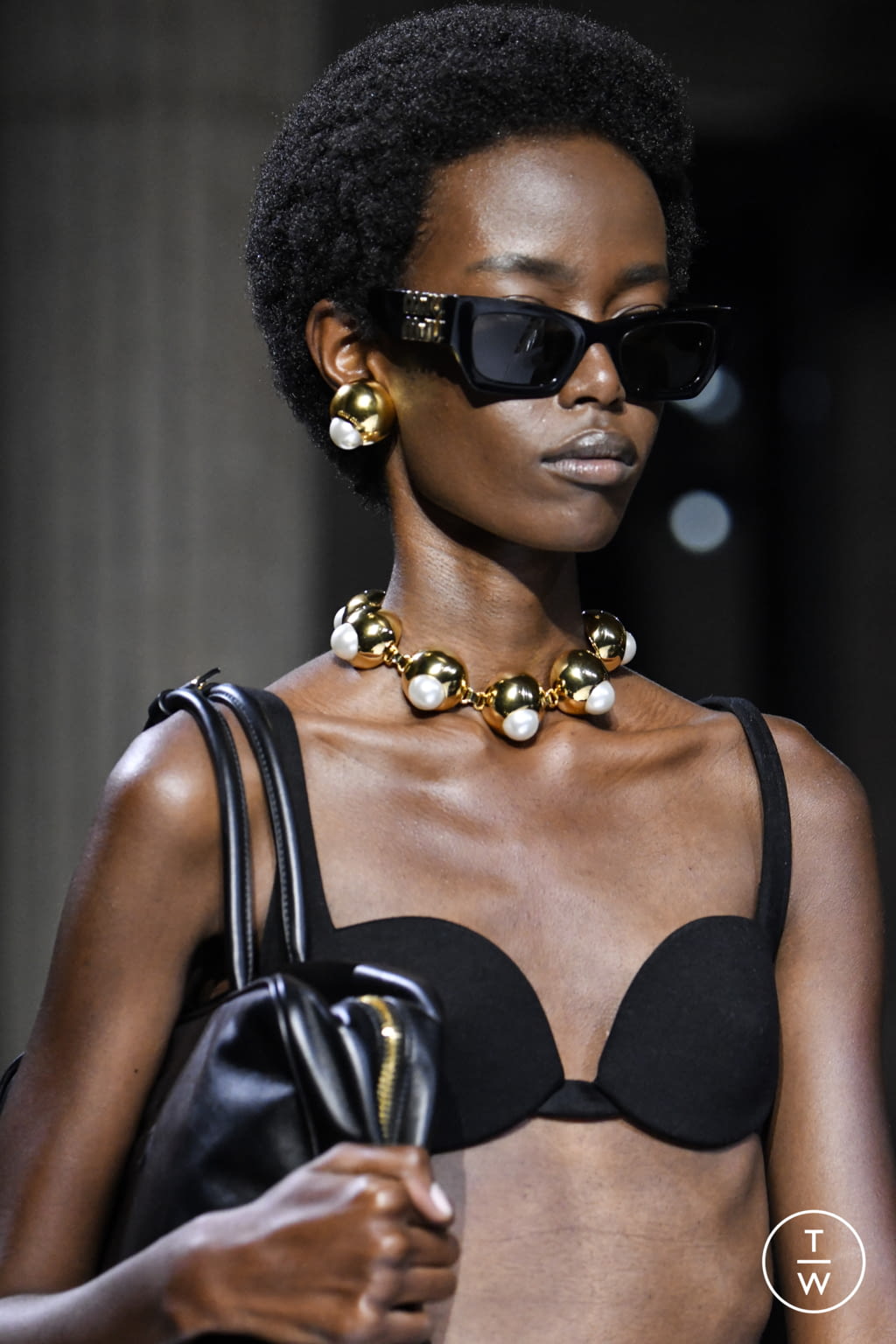 Fashion Week Paris Spring/Summer 2022 look 26 from the Miu Miu collection womenswear accessories