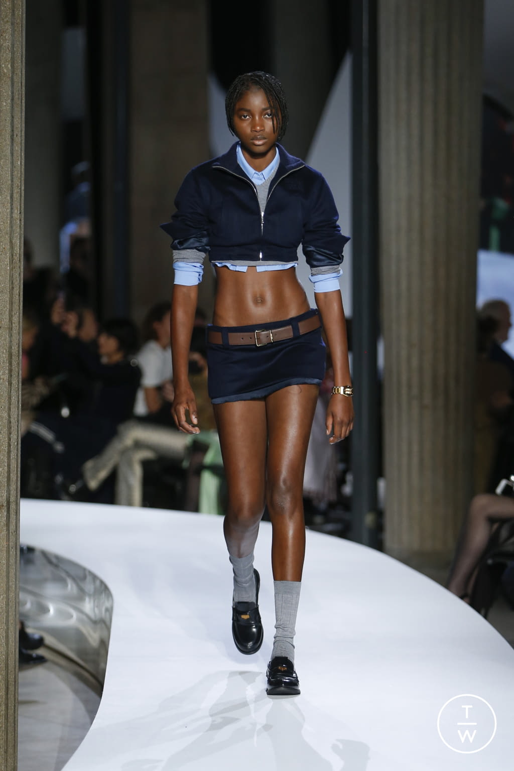Fashion Week Paris Spring/Summer 2022 look 36 from the Miu Miu collection 女装