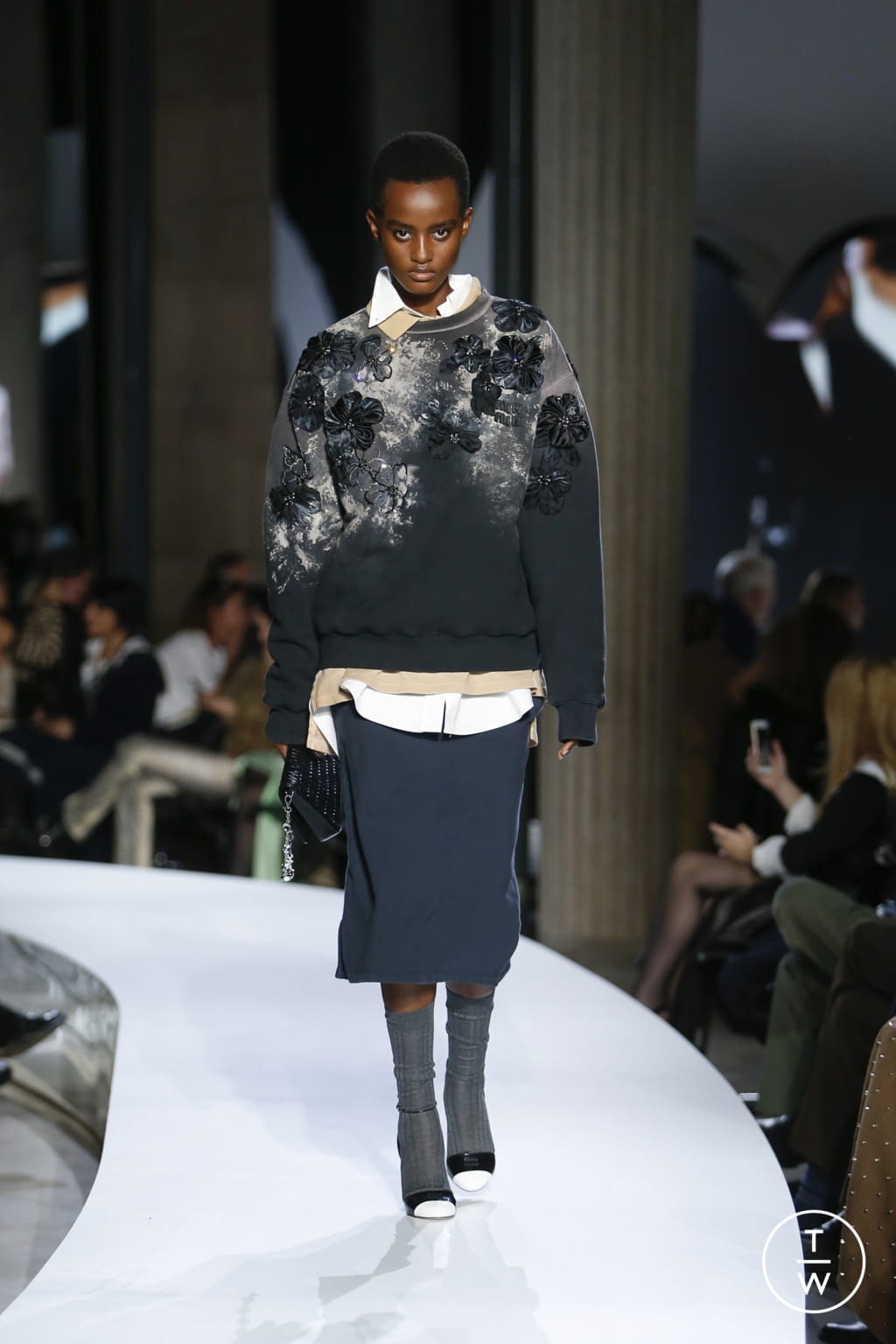 Fashion Week Paris Spring/Summer 2022 look 49 from the Miu Miu collection womenswear