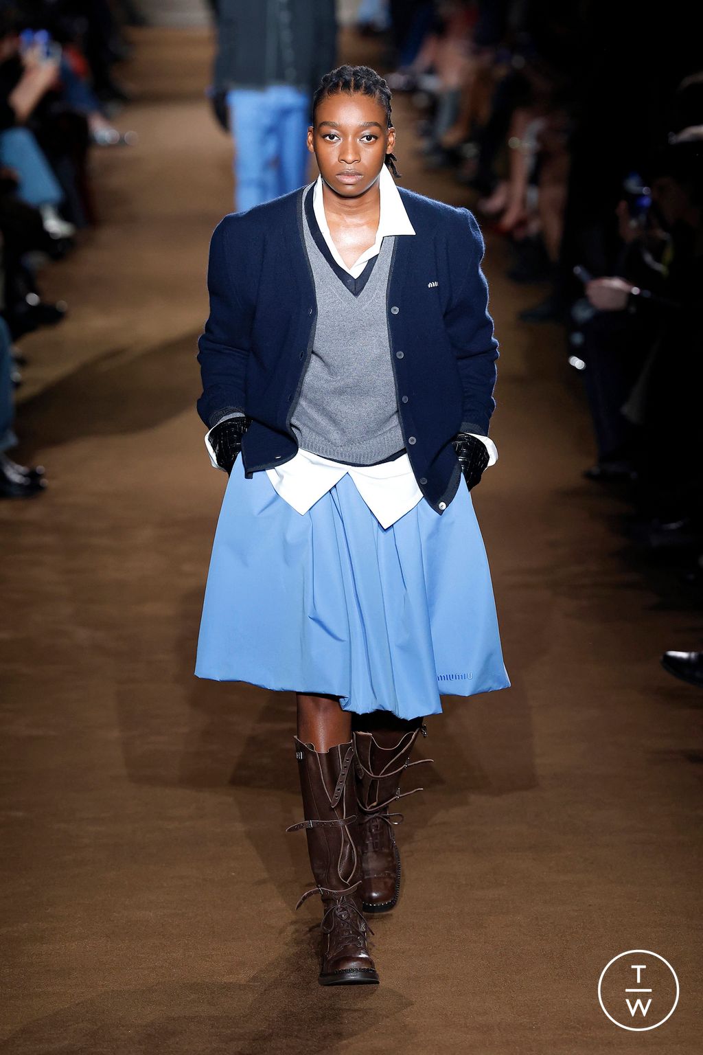 Fashion Week Paris Fall/Winter 2024 look 47 from the Miu Miu collection 女装