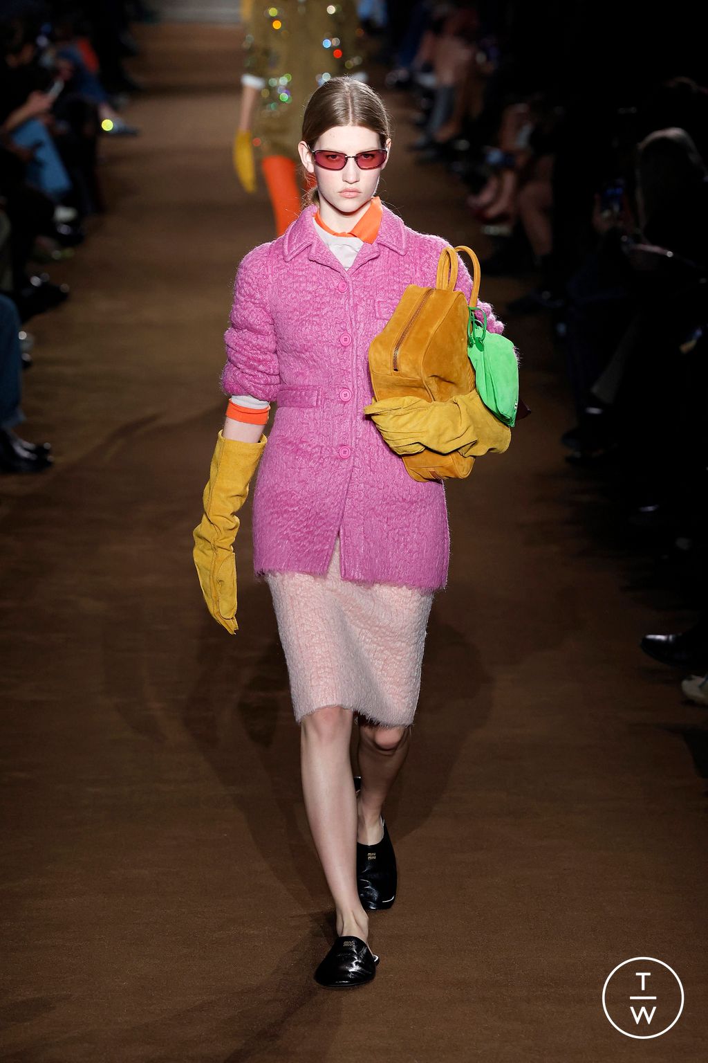Fashion Week Paris Fall/Winter 2024 look 57 from the Miu Miu collection 女装