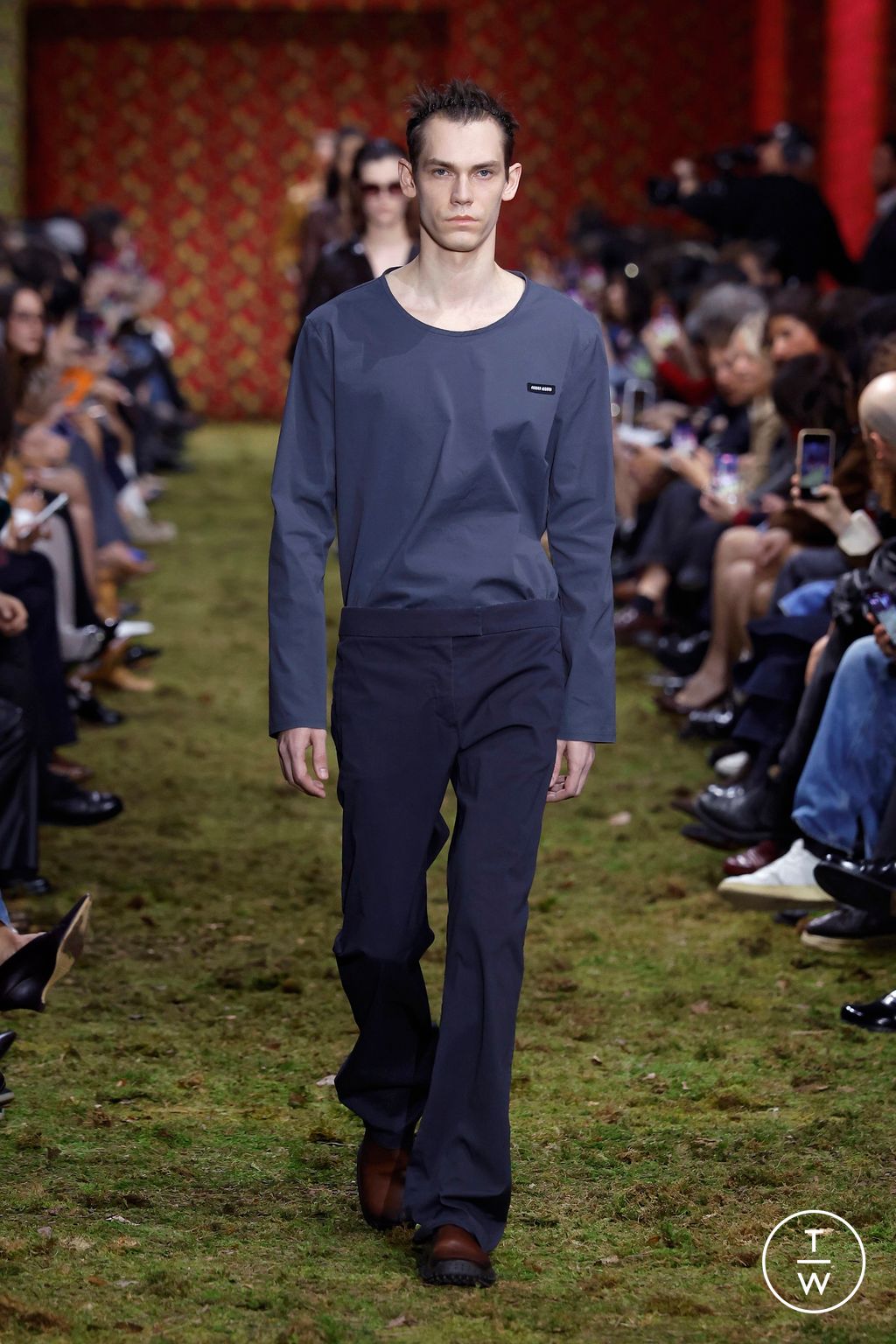 Fashion Week Paris Fall/Winter 2026 look 22 from the Miu Miu collection 女装