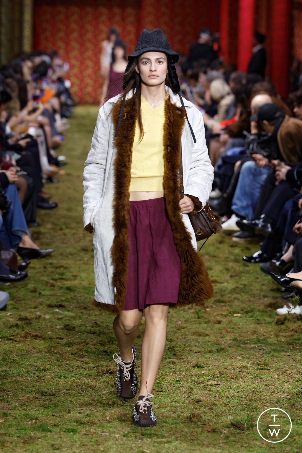 Fashion Week Paris Fall/Winter 2026 look 34 from the Miu Miu collection womenswear
