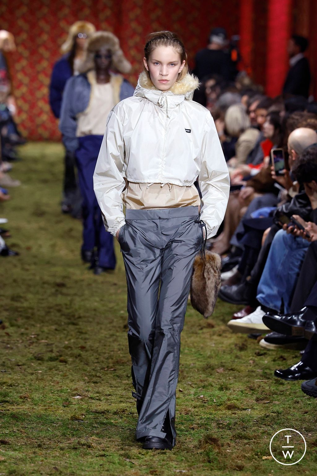 Fashion Week Paris Fall/Winter 2026 look 40 from the Miu Miu collection 女装