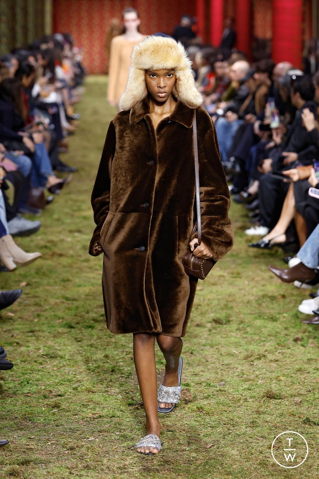 Fashion Week Paris Fall/Winter 2026 look 48 from the Miu Miu collection 女装
