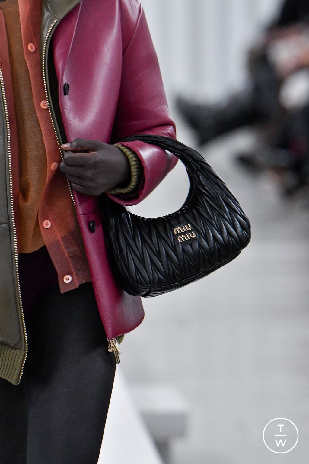 Fashion Week Paris Fall/Winter 2023 look 4 from the Miu Miu collection womenswear accessories