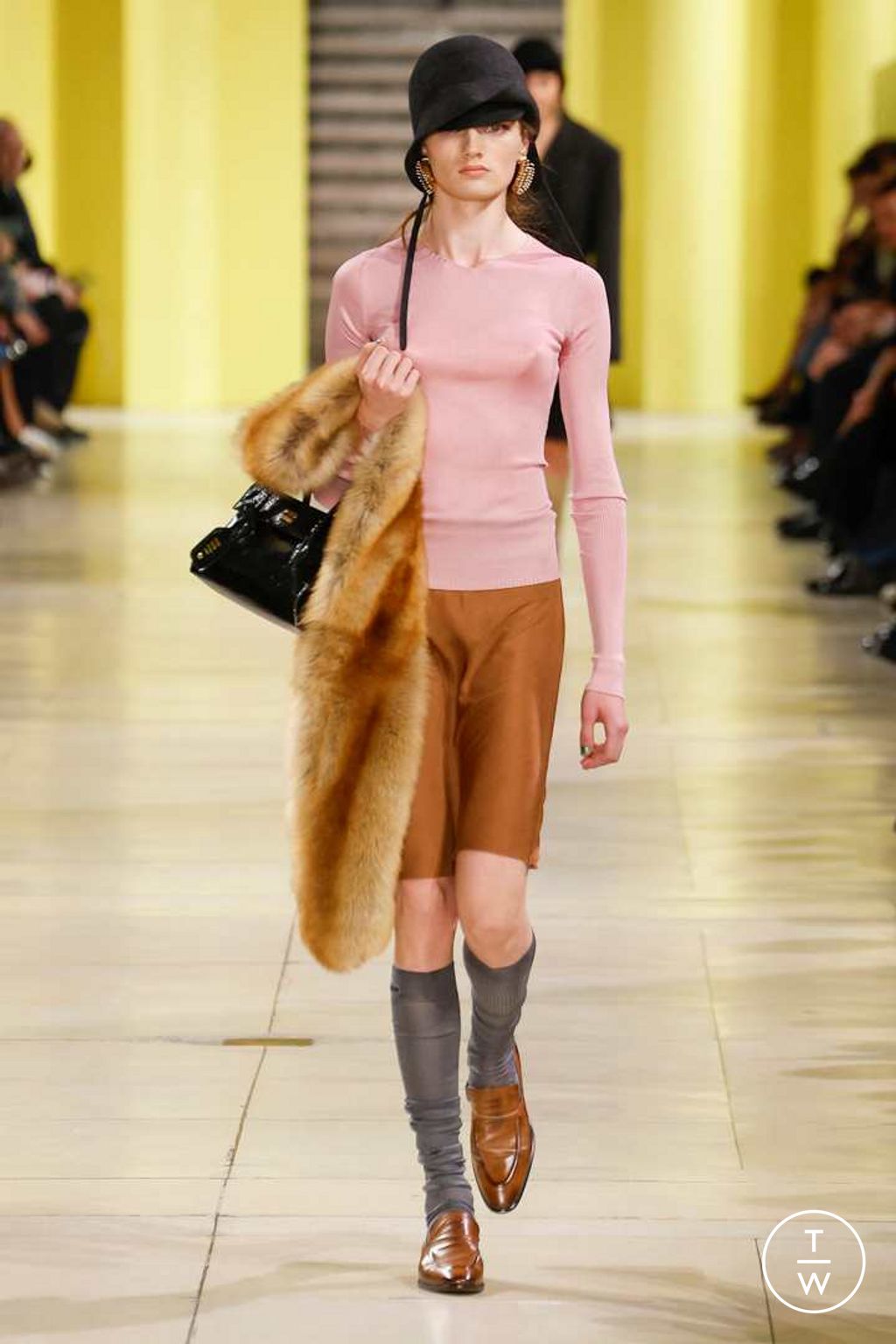 Fashion Week Paris Fall/Winter 2025 look 1 from the Miu Miu collection womenswear