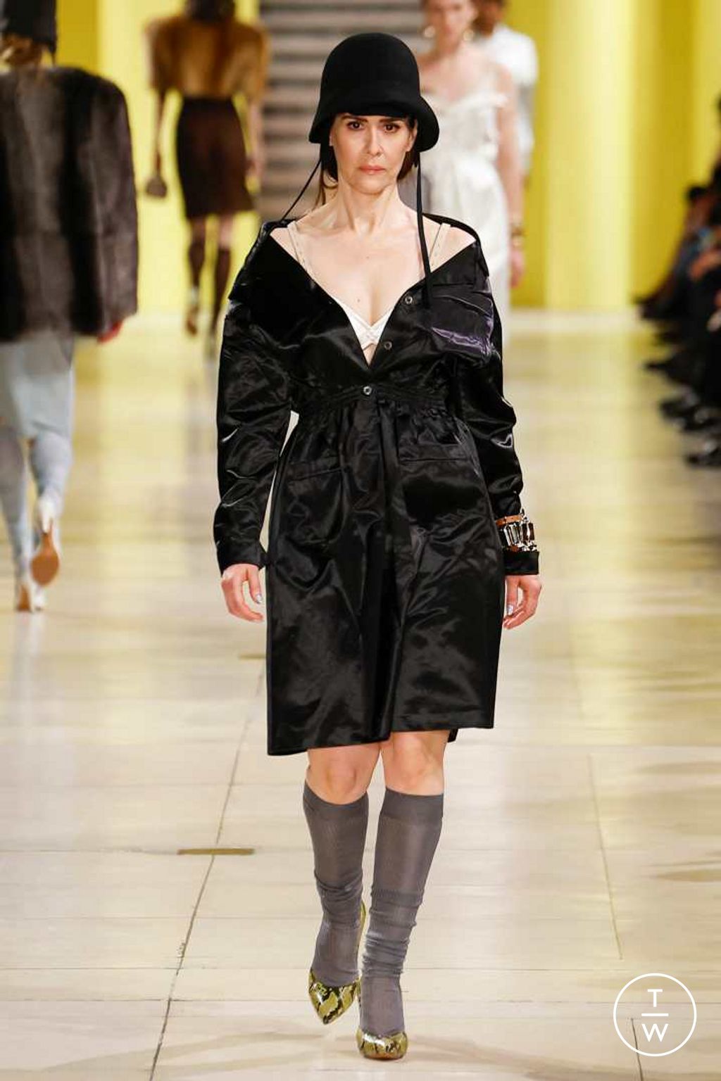 Fashion Week Paris Fall/Winter 2025 look 63 from the Miu Miu collection womenswear