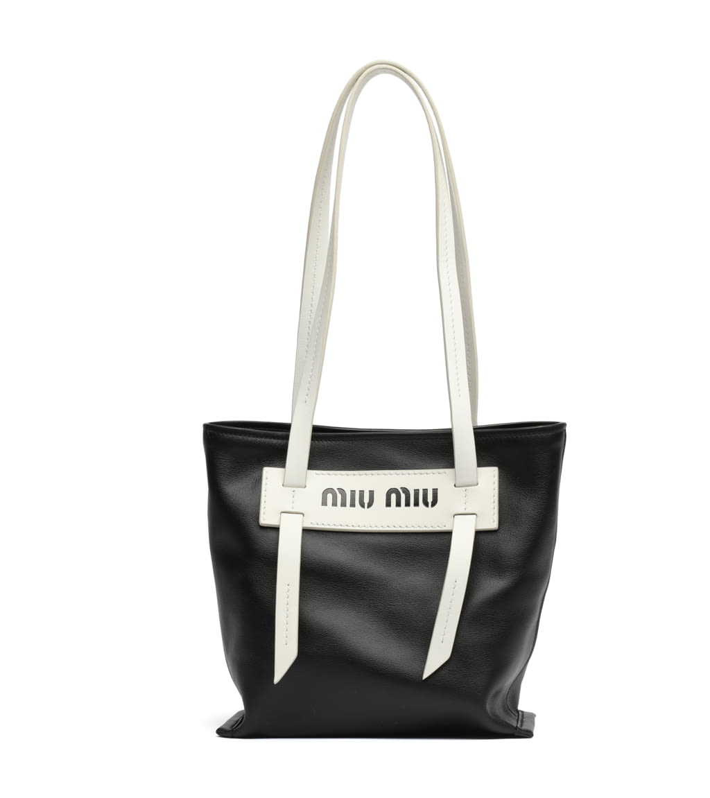 Fashion Week Paris Spring/Summer 2018 look 17 from the Miu Miu collection womenswear accessories