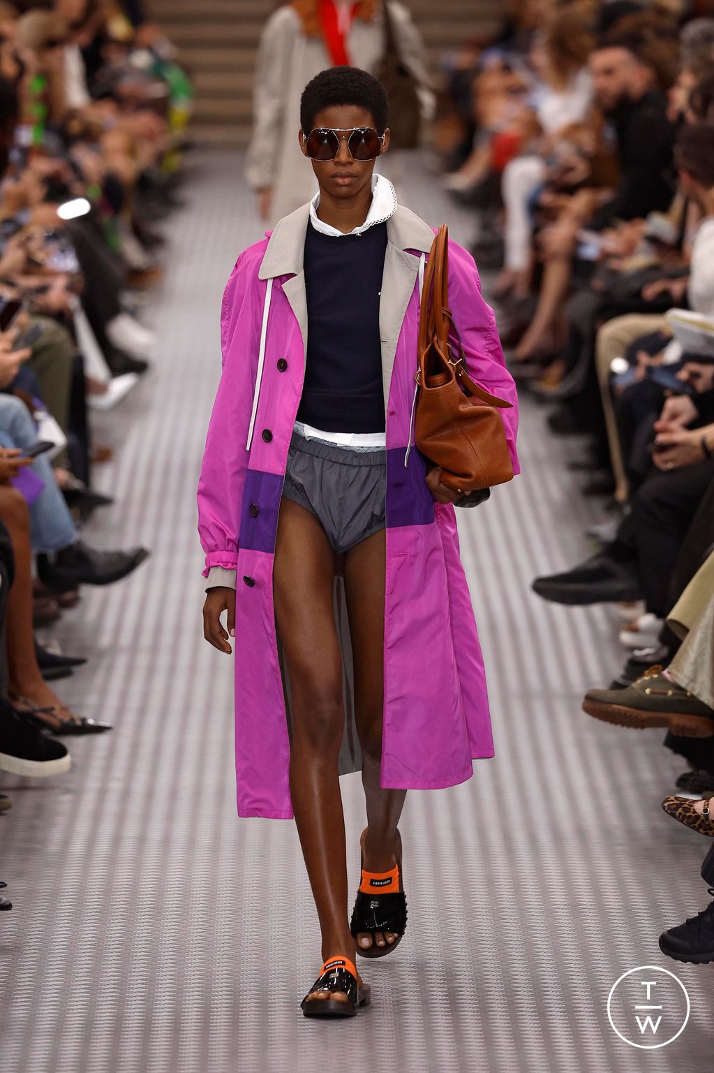 Fashion Week Paris Spring/Summer 2025 look 3 from the Miu Miu collection womenswear