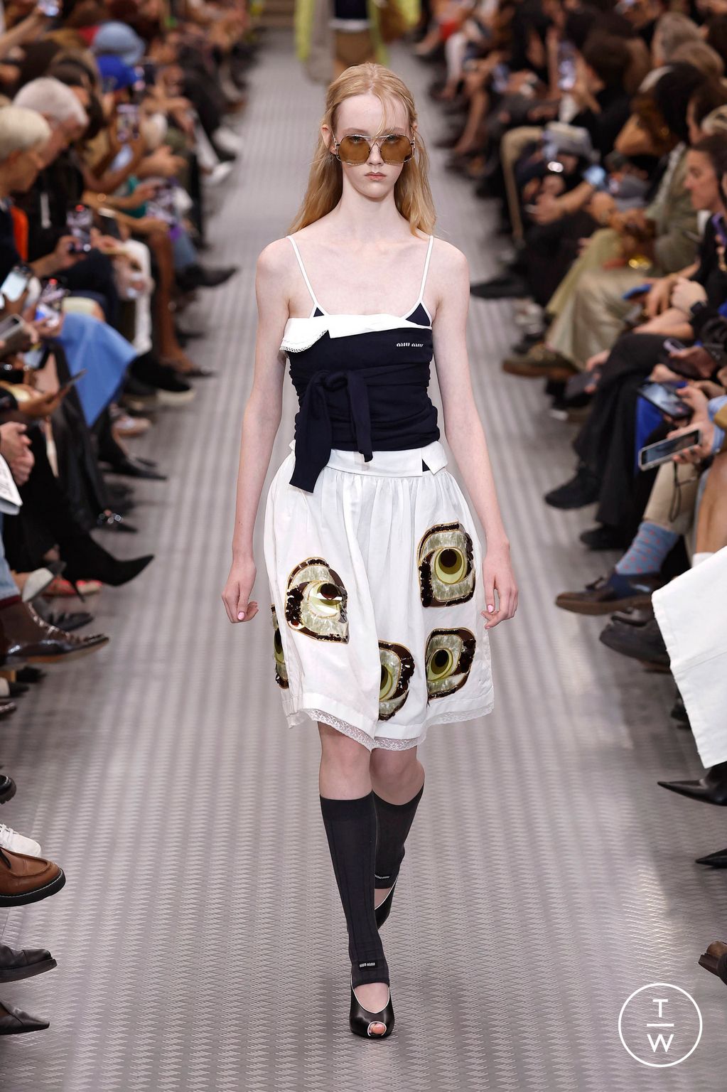 Fashion Week Paris Spring/Summer 2025 look 7 from the Miu Miu collection womenswear