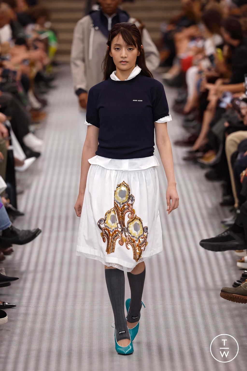 Fashion Week Paris Spring-Summer 2025 look 9 from the Miu Miu collection womenswear