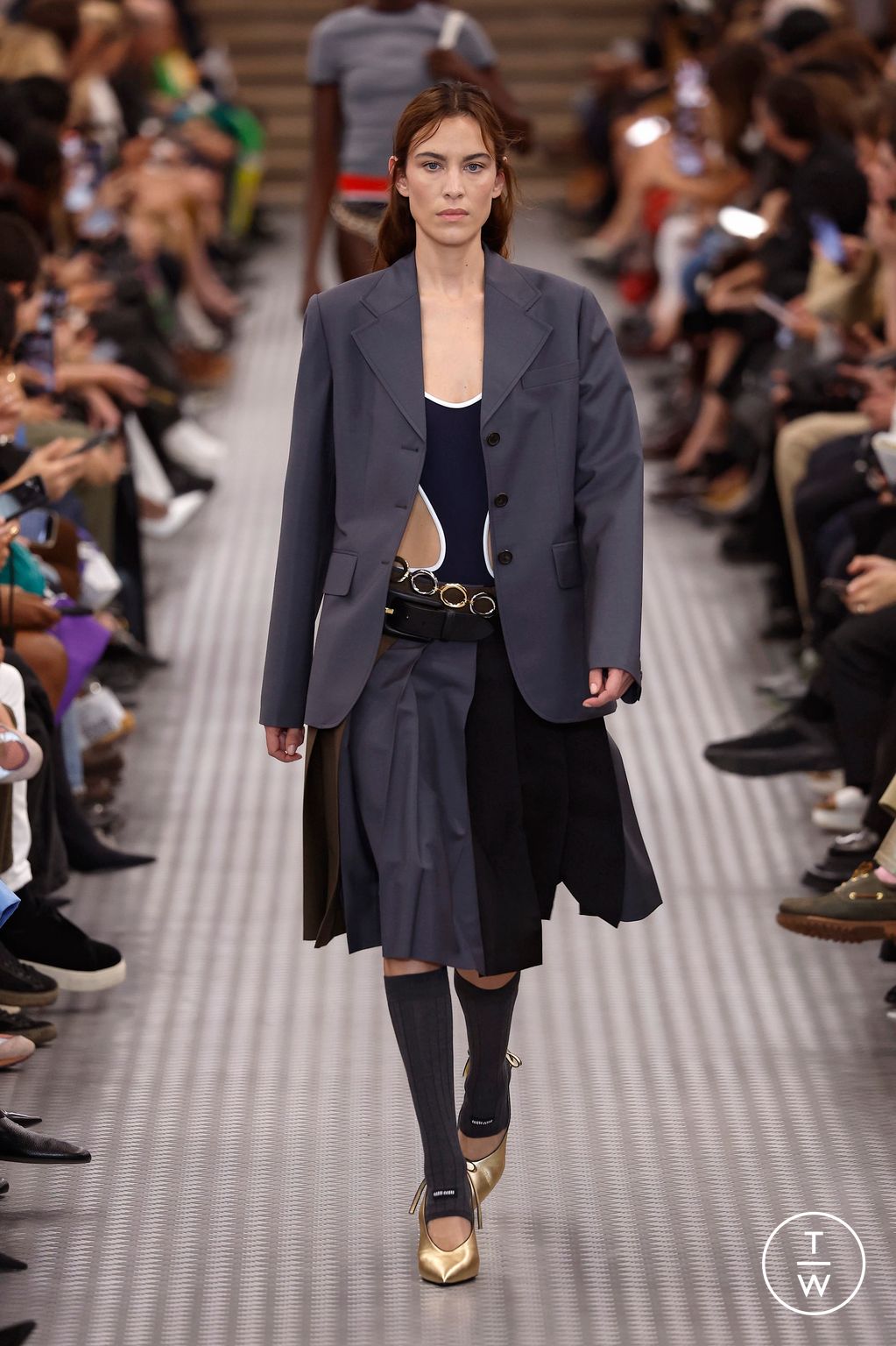 Fashion Week Paris Spring/Summer 2025 look 23 from the Miu Miu collection womenswear