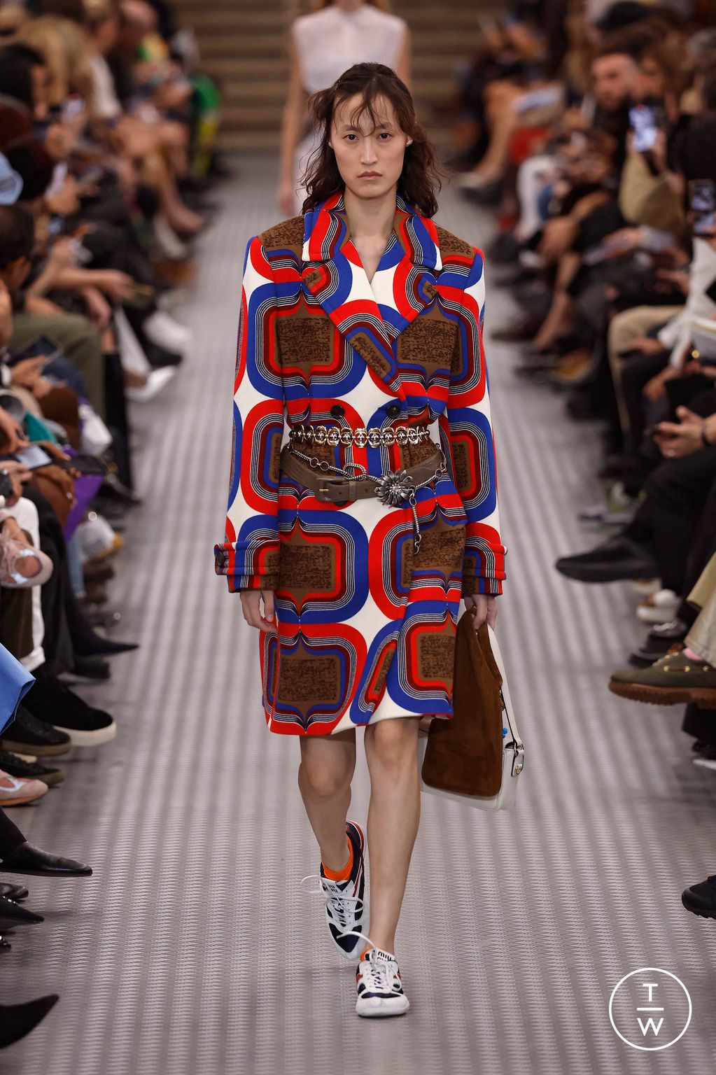 Fashion Week Paris Spring/Summer 2025 look 28 from the Miu Miu collection womenswear