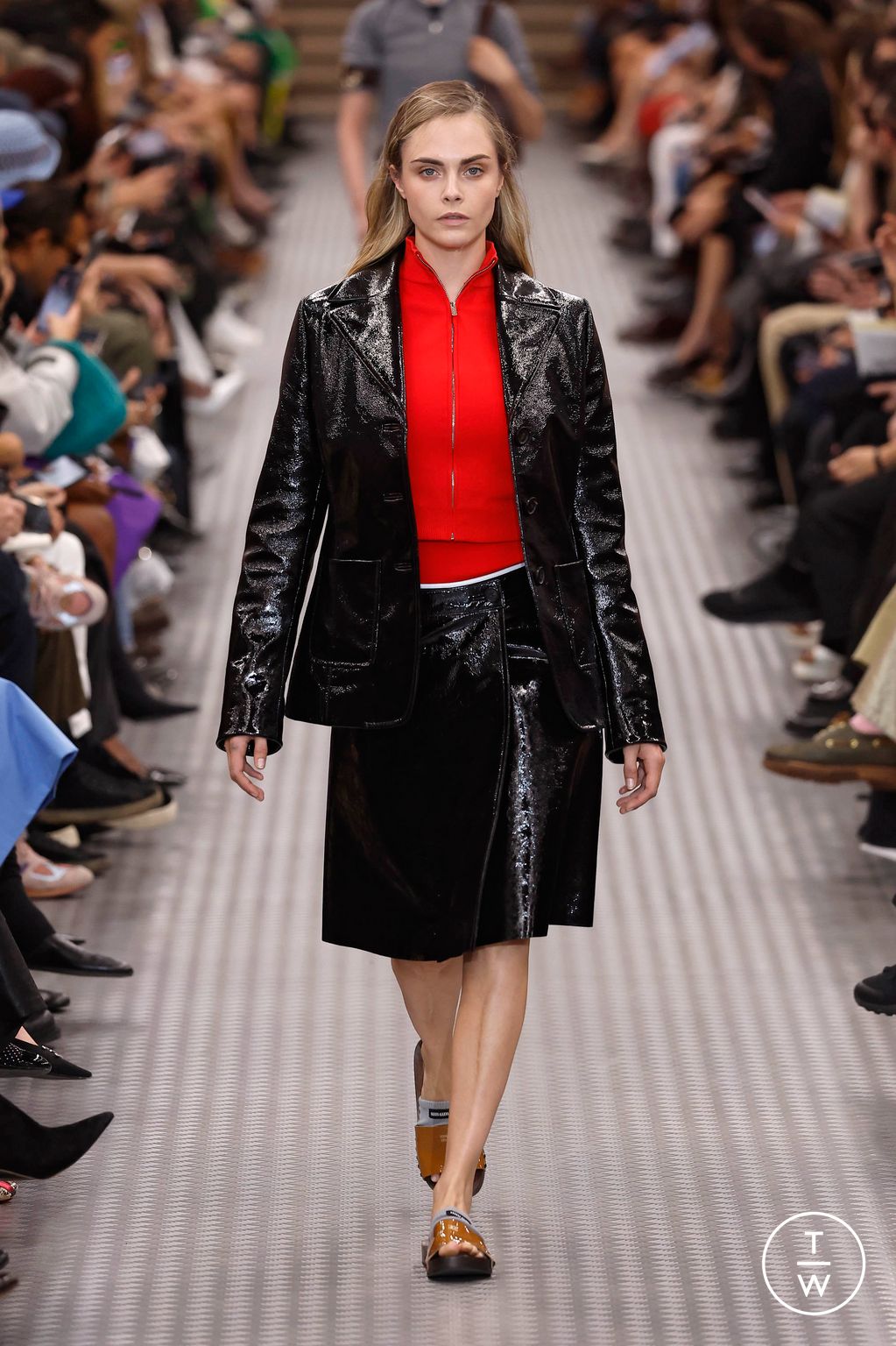 Fashion Week Paris Spring/Summer 2025 look 35 from the Miu Miu collection womenswear