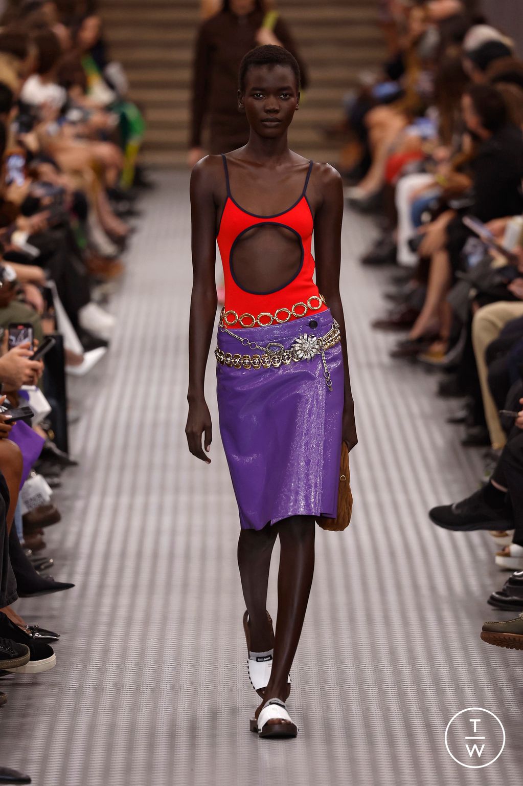 Fashion Week Paris Spring-Summer 2025 look 40 from the Miu Miu collection womenswear