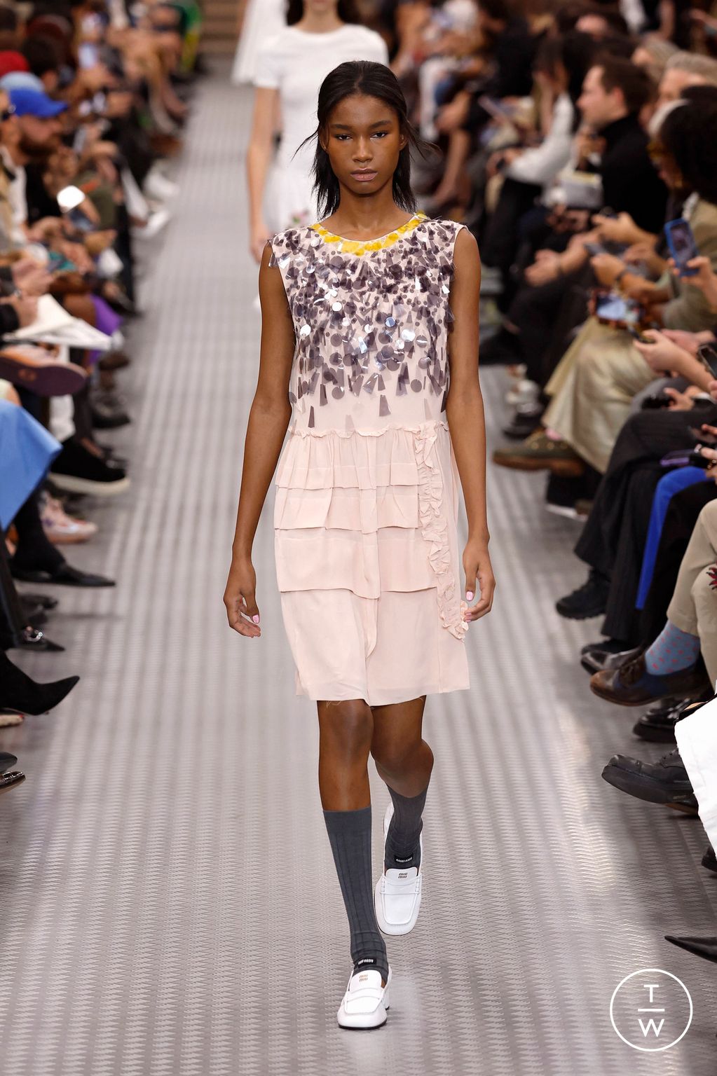 ワンピース MiuMiu SS25 Miu Miu Dresses (MF5399EM1 137QF0X24) Miu Miu SS25 womenswear #45 - Tagwalk: The Fashion Search Engine