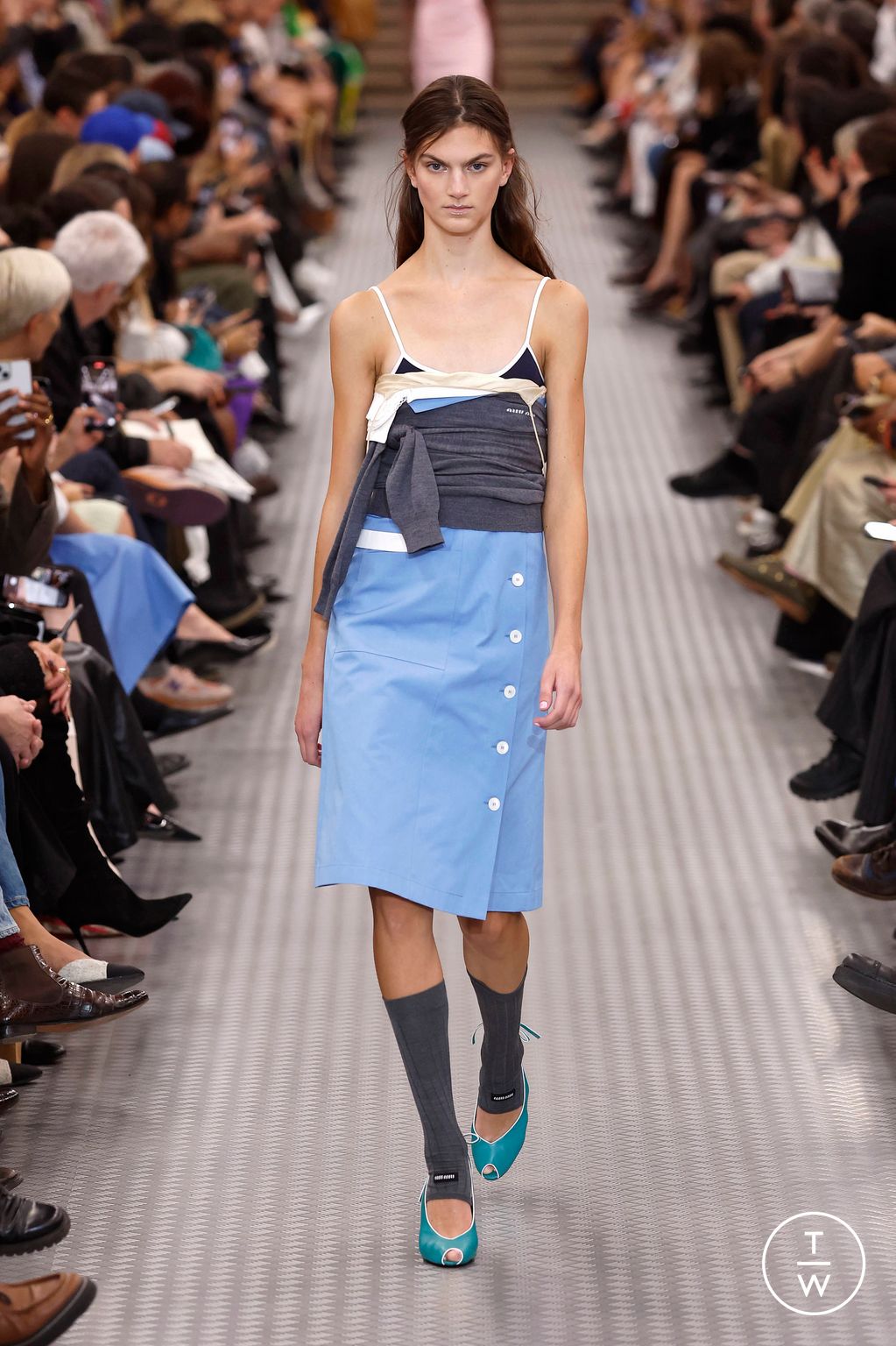 Fashion Week Paris Spring/Summer 2025 look 55 from the Miu Miu collection womenswear