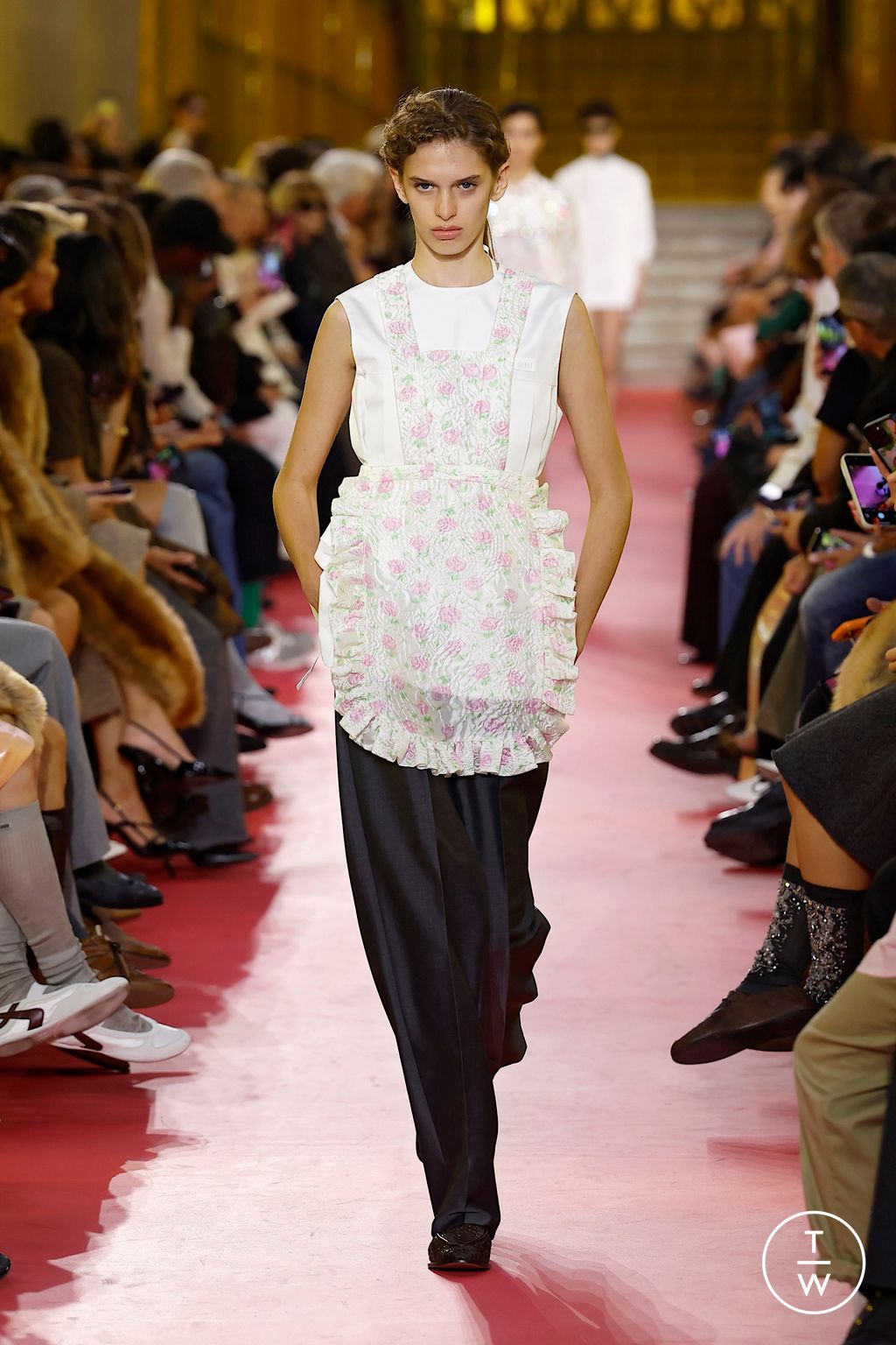 Fashion Week Paris Spring/Summer 2026 look 53 from the Miu Miu collection womenswear