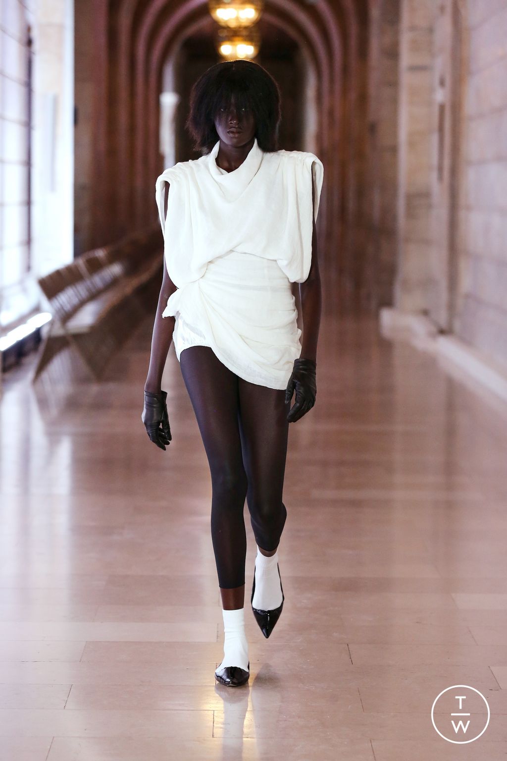 Fashion Week New York Fall/Winter 2023 look 28 de la collection Marc Jacobs womenswear