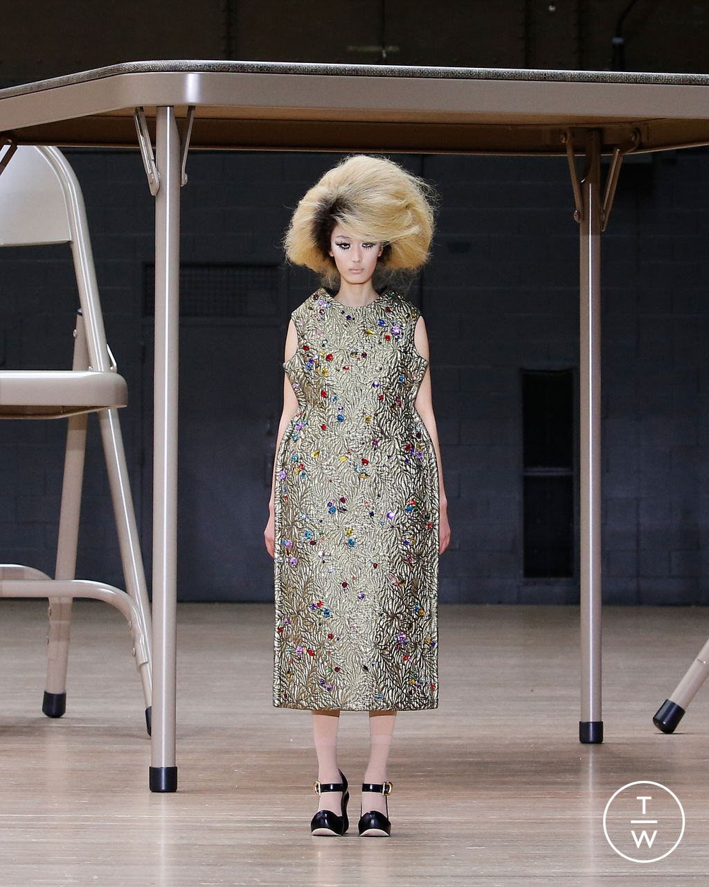 Fashion Week New York Spring/Summer 2024 look 29 from the Marc Jacobs collection womenswear