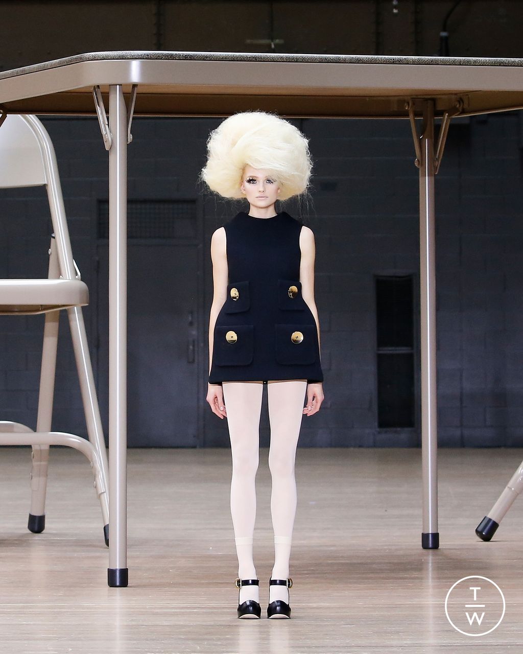 Fashion Week New York Spring/Summer 2024 look 33 from the Marc Jacobs collection womenswear