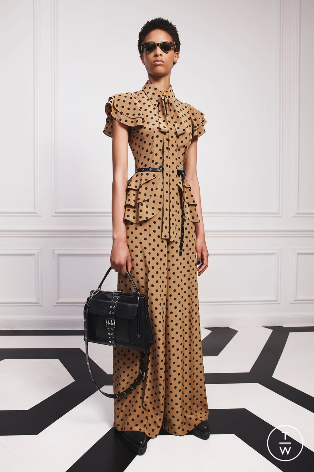 Fashion Week New York Resort 2020 look 35 from the Michael Kors Collection collection womenswear