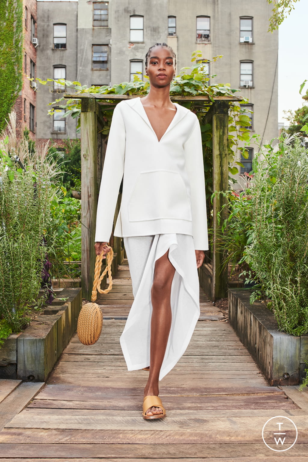 Fashion Week New York Spring/Summer 2021 look 18 de la collection Michael Kors Collection womenswear