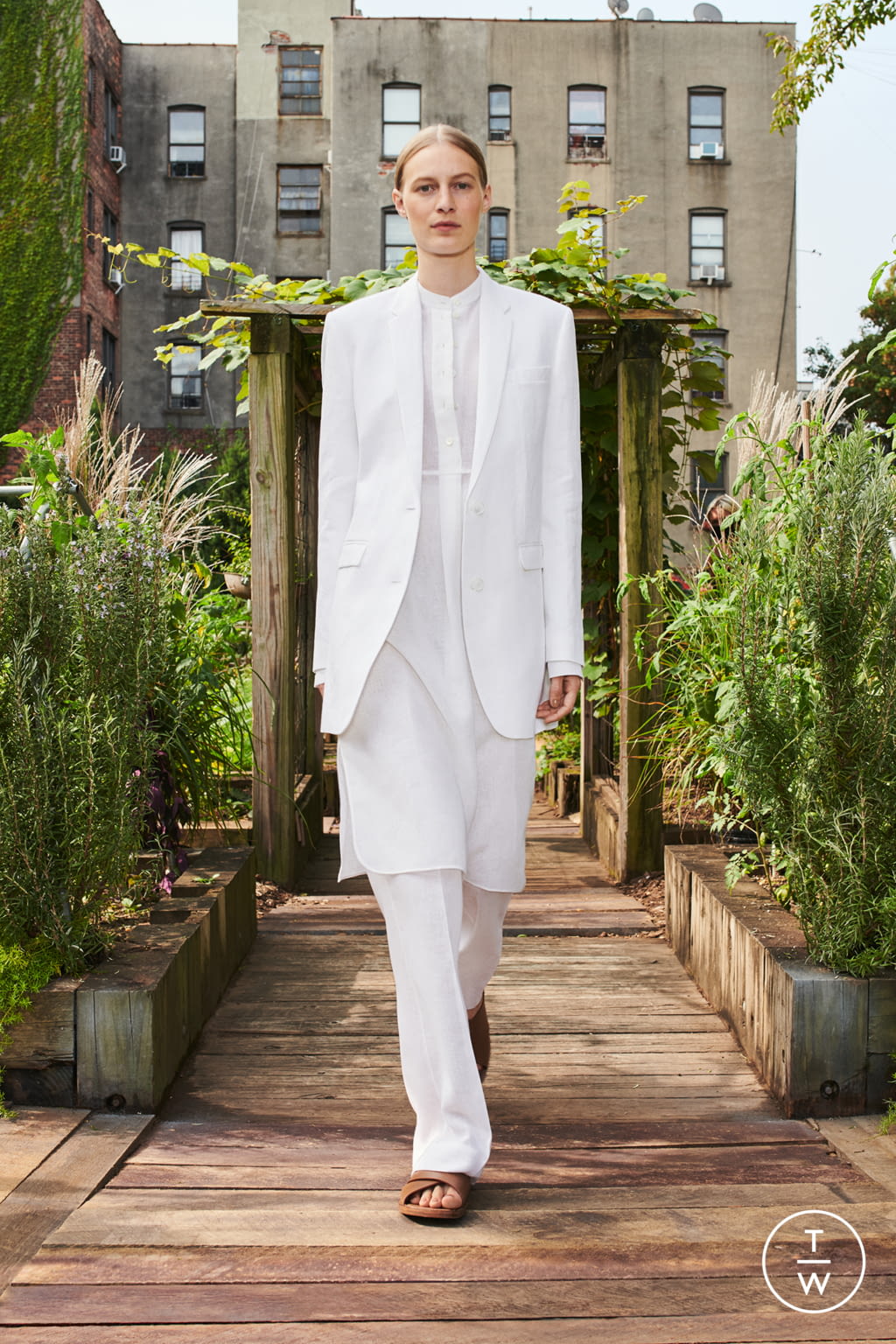 Fashion Week New York Spring/Summer 2021 look 4 de la collection Michael Kors Collection womenswear
